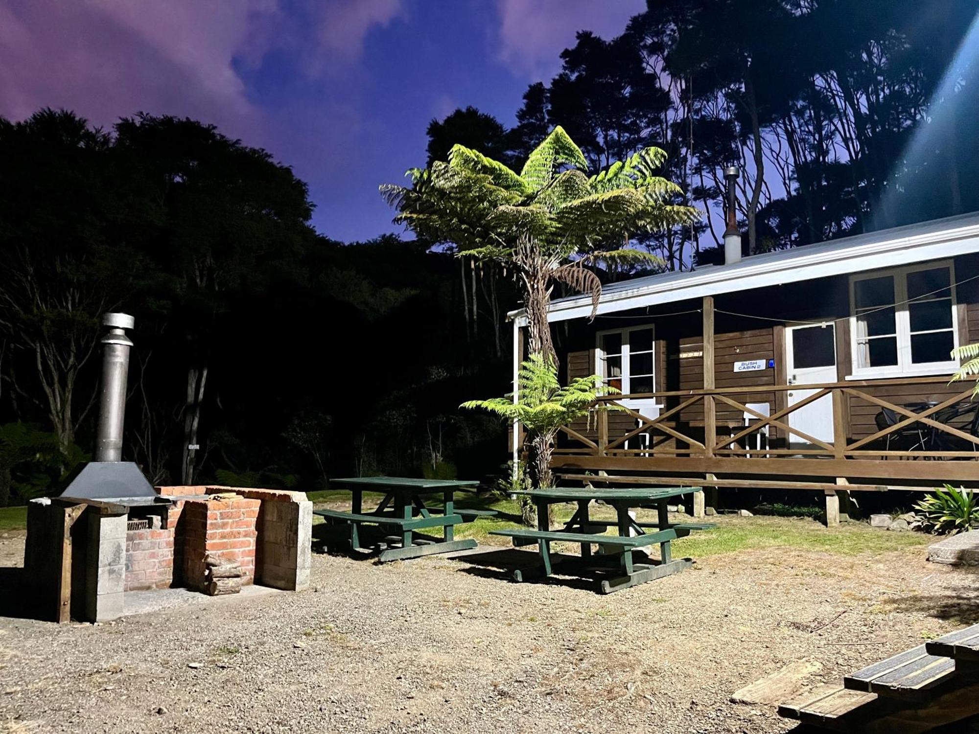 White Star Station Farm Holiday Park Coromandel Екстер'єр фото