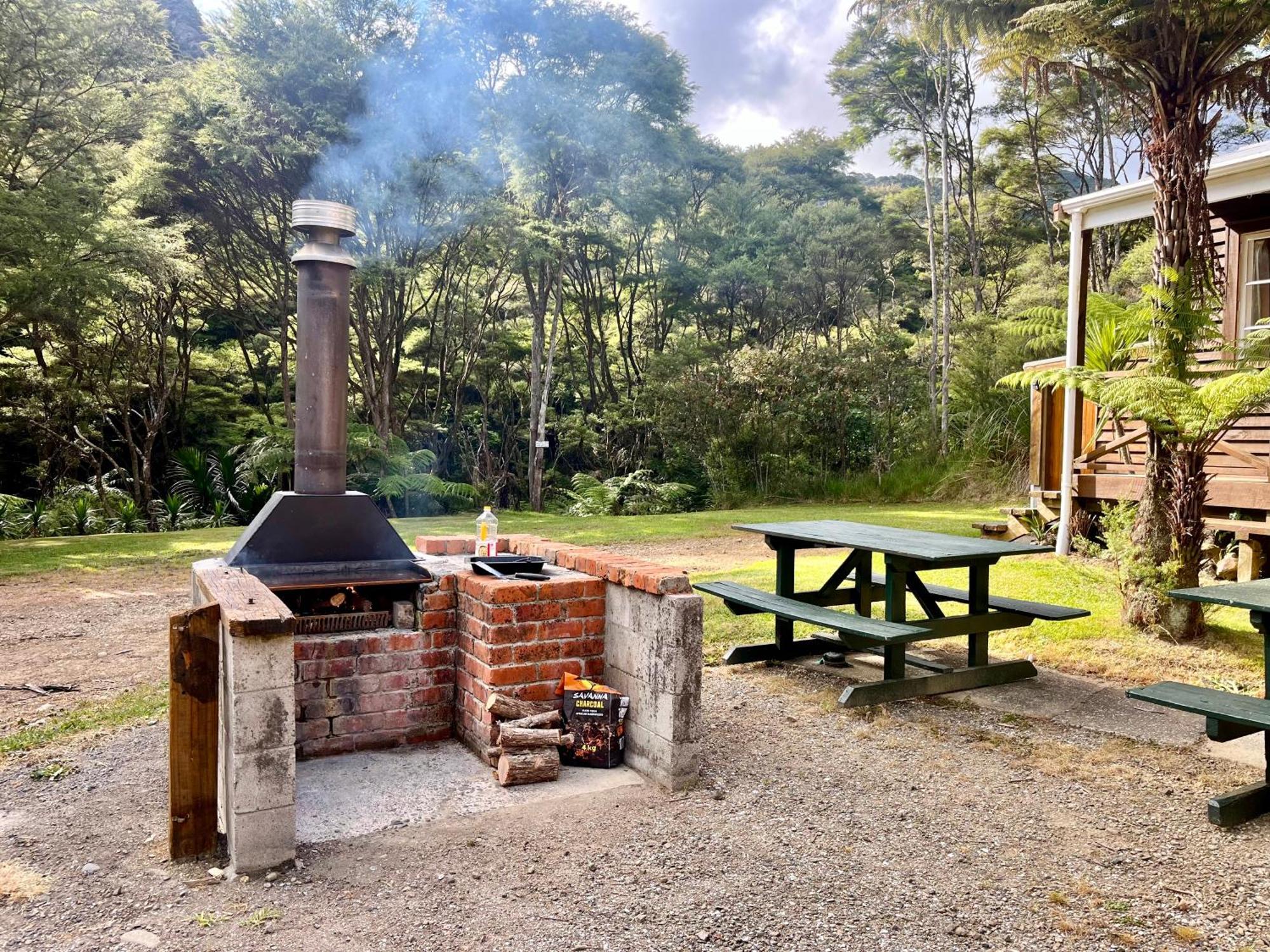 White Star Station Farm Holiday Park Coromandel Екстер'єр фото